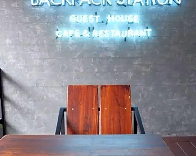 Backpack Station