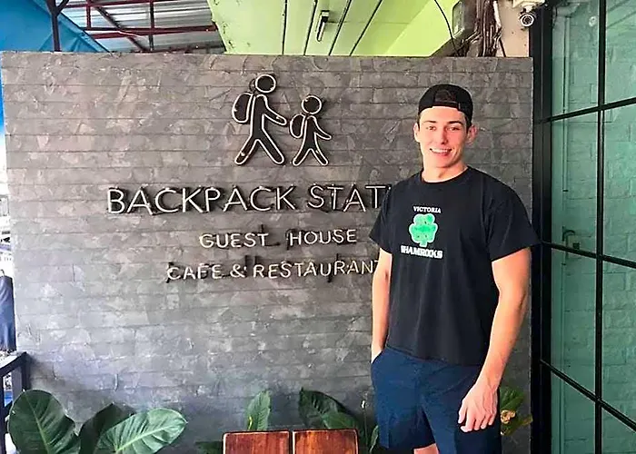 Hostal Backpack Station